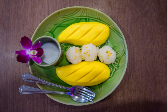 premium mango sticky rice